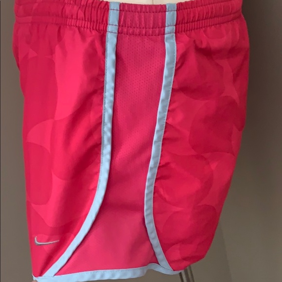 Pink Nike running shorts - Picture 3 of 4